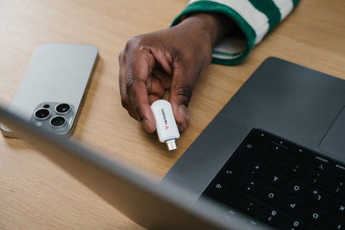 Verbatim Plectra USB-C Flash Drive White 64GB