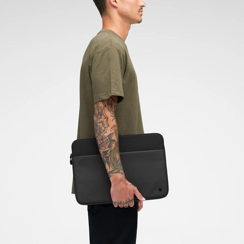 Incase A.R.C. Sleeve for With ReSpun 100% Recycled Polyester for 16-inch Laptop (M1-M4, 2021-2024)
