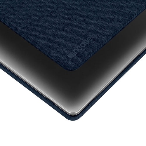 Incase INMB200723-CBT laptop case 40.6 cm (16") Hardshell case Navy