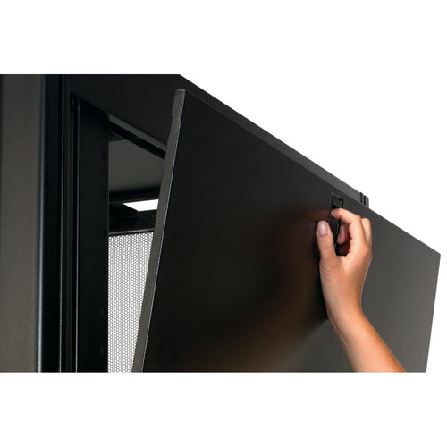 APC NetShelter SX, Server Rack Enclosure, 42U, without Rear Doors, Black, 1991H x 750W x 1070D mm