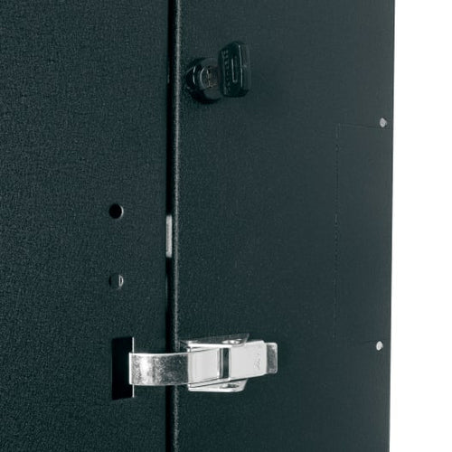 Middle Atlantic Products DWR Series Pivoting Wall Rack - DWR-18-32