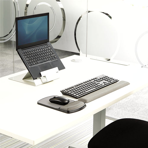 Fellowes Premium Gel Mousepad Wrist Support