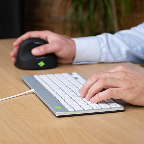 R-Go Tools Ergonomic keyboard R-Go Compact Break, compact keyboard with break software, QWERTY (US), wired, white