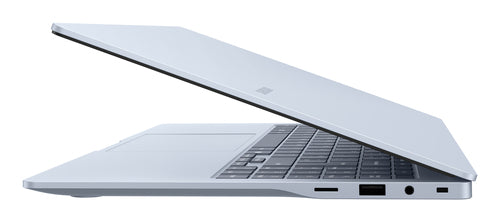 Samsung Galaxy Book4 Edge NP754XQA-KB2US laptop Snapdragon X1P-42-100 39.6 cm (15.6") Full HD 16 GB LPDDR5x-SDRAM 512 GB eUFS Wi-Fi 7 (802.11be) Windows 11 Pro Blue
