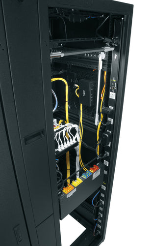 Middle Atlantic Products RLNK-1615V power distribution unit (PDU)