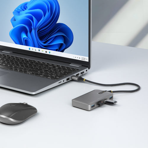 StarTech.com 4-Port USB Hub - USB 3.0 5Gbps, Bus Powered, USB-A to 4x USB-A Hub w/ Optional Auxiliary Power Input - Portable Desktop/Laptop USB Hub, 1ft/30cm Cable, USB Expansion Hub