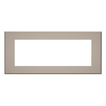 Middle Atlantic Products RDBNI socket-outlet