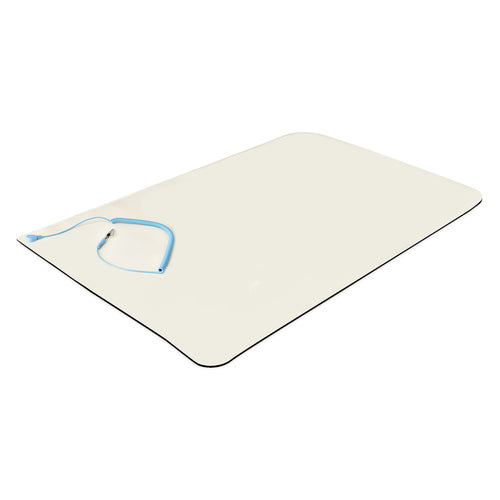StarTech.com Anti Static Mat, ESD Mat for Electronics Repair, Anti Static Table/Desk Mat w/Detachable Grounding Wire, ANSI/ESD S 4.1, Flexible Thermoplastic Work Pad/Mat, 23x47 in (60x120cm)