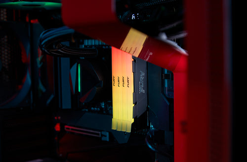 Kingston Technology FURY 32GB 3200MT/s DDR4 CL16 DIMM (Kit of 4) Renegade RGB
