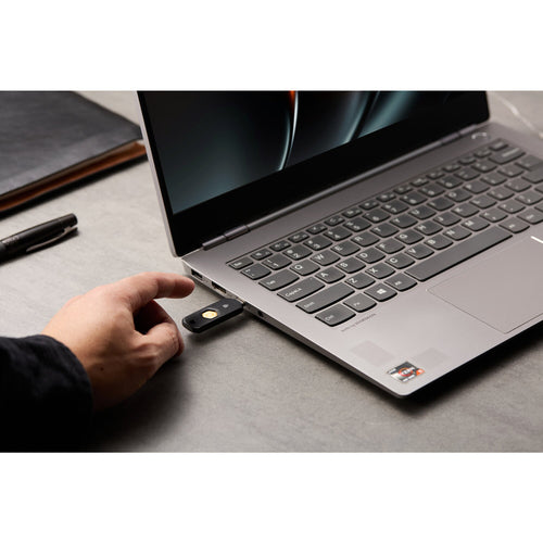 Kensington VeriMark NFC+ USB-C Security Key