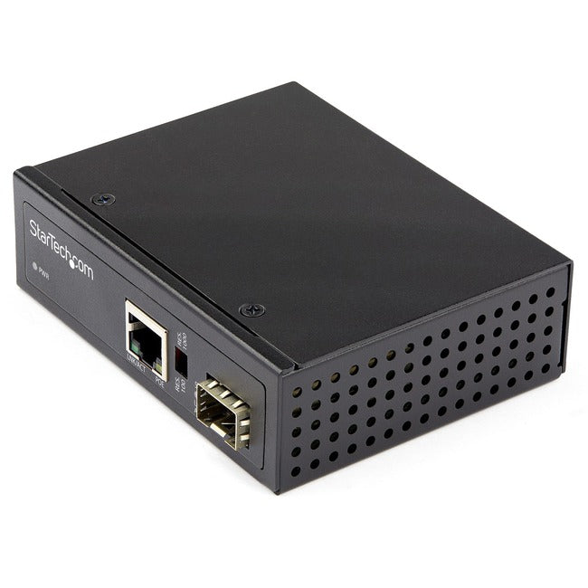 PoEplus Ethernet Media Converter